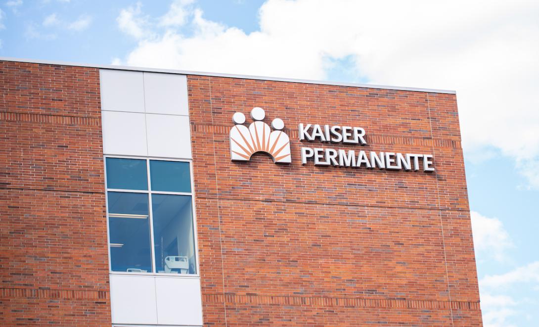 Kaiser Permanente and Washington workers reach deal to avoid strike